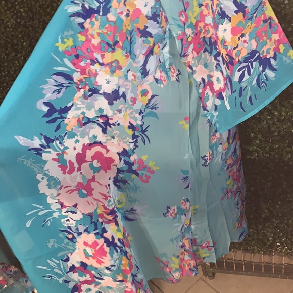 PLUS SIZE Kimonos 🌸🌸🌸 NEW!! - Picture 4 of 9